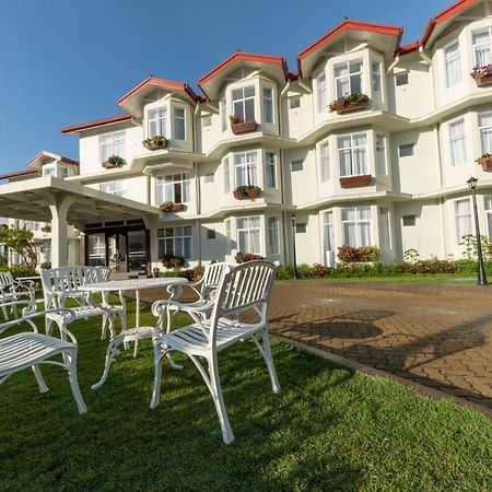 Galway Heights Hotel Nuwara Eliya Buitenkant foto